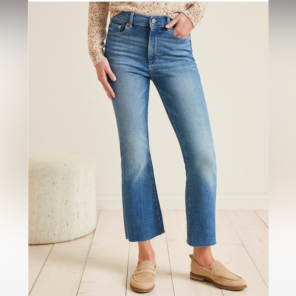 DL1961 Bridget Cropped Instasculpt Boot Jeans | Light Indigo | 28 | NWOT - Picture 3 of 8